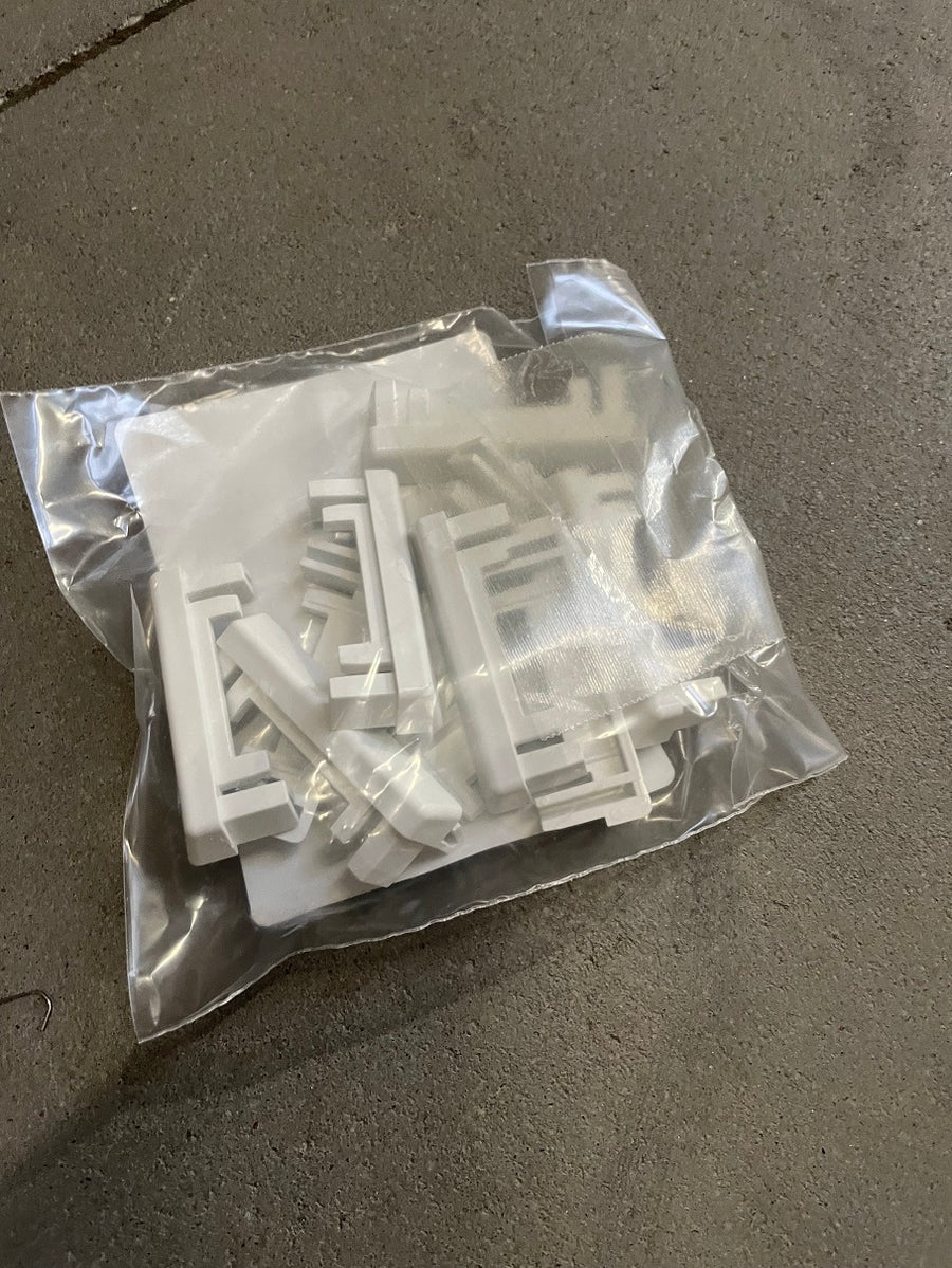 ZAŚLEPKA DO LISTWY ALUMINIOWEJ BIAŁ